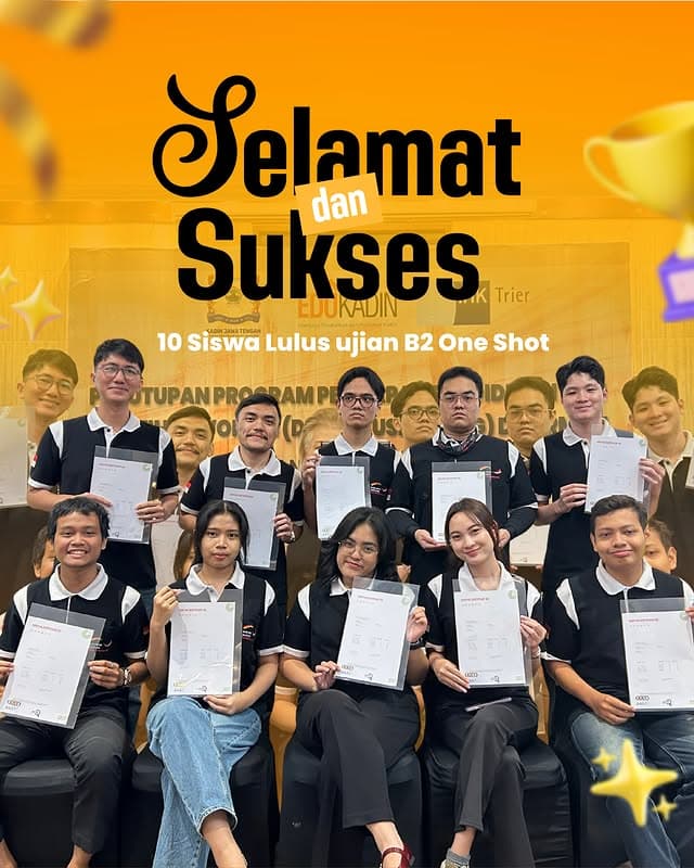 Peserta EDUKADIN merayakan kelulusan ujian Bahasa Jerman B2